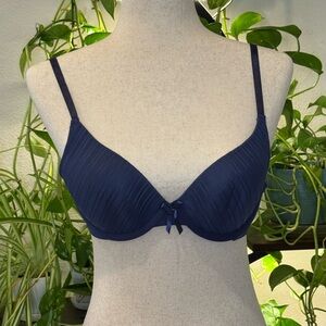 Chic Navy Blue Underwire Bra